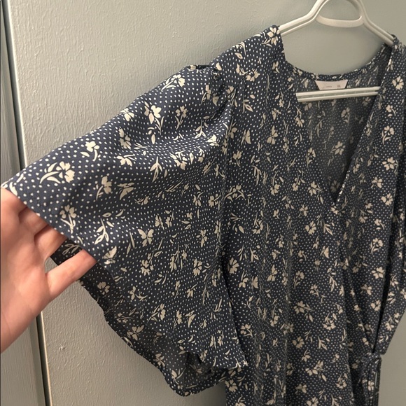 LC Lauren Conrad Short Sleeve Wrap Mini Dress - Picture 4 of 16